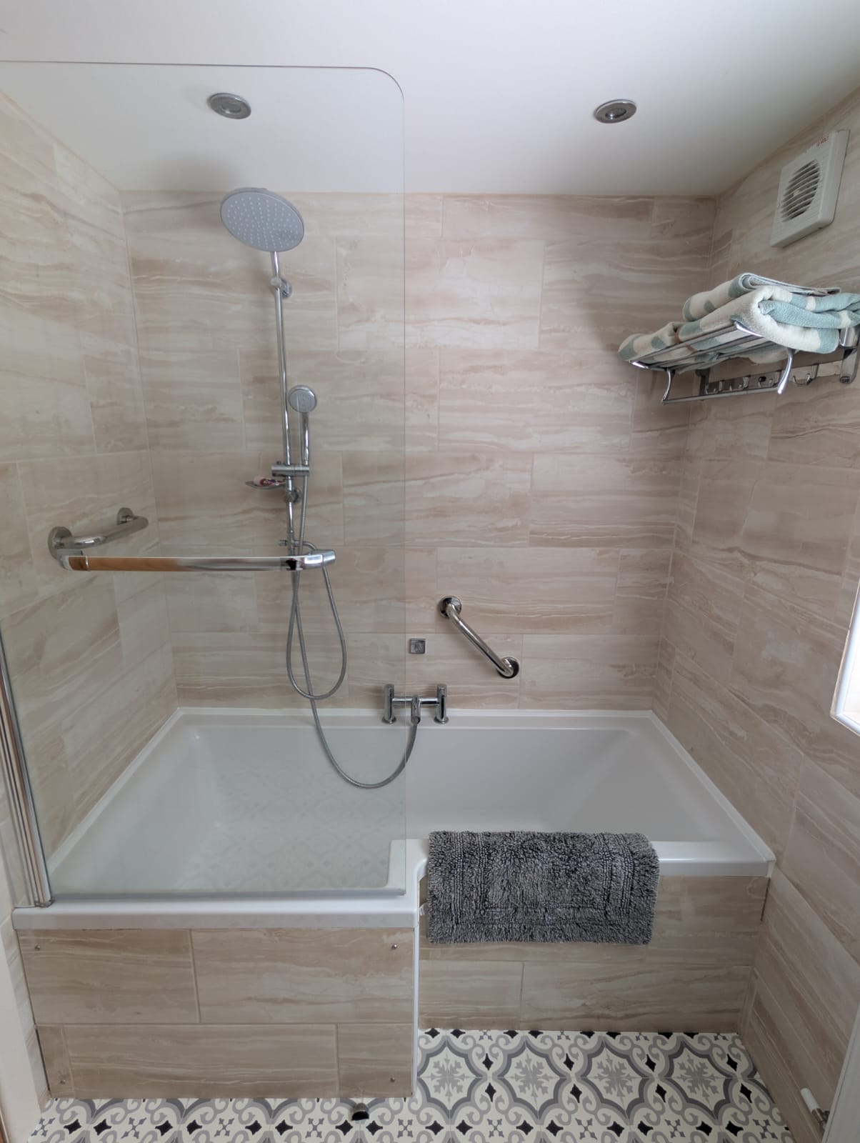Main Bathroom